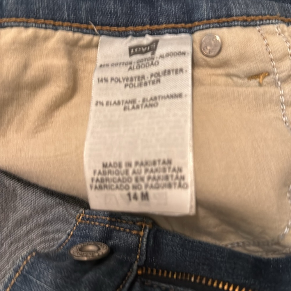 Levi's Perfectly Slimming 512 Blue Boot Cut Jeans - Picture 4 of 4